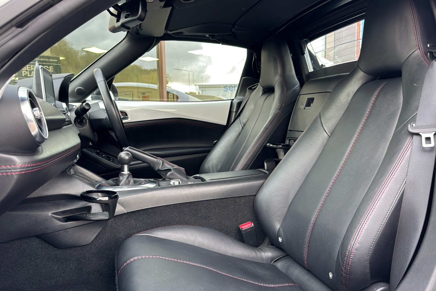 Used Mazda MX-5 RF 2017 for sale - 76340939: Photo 29