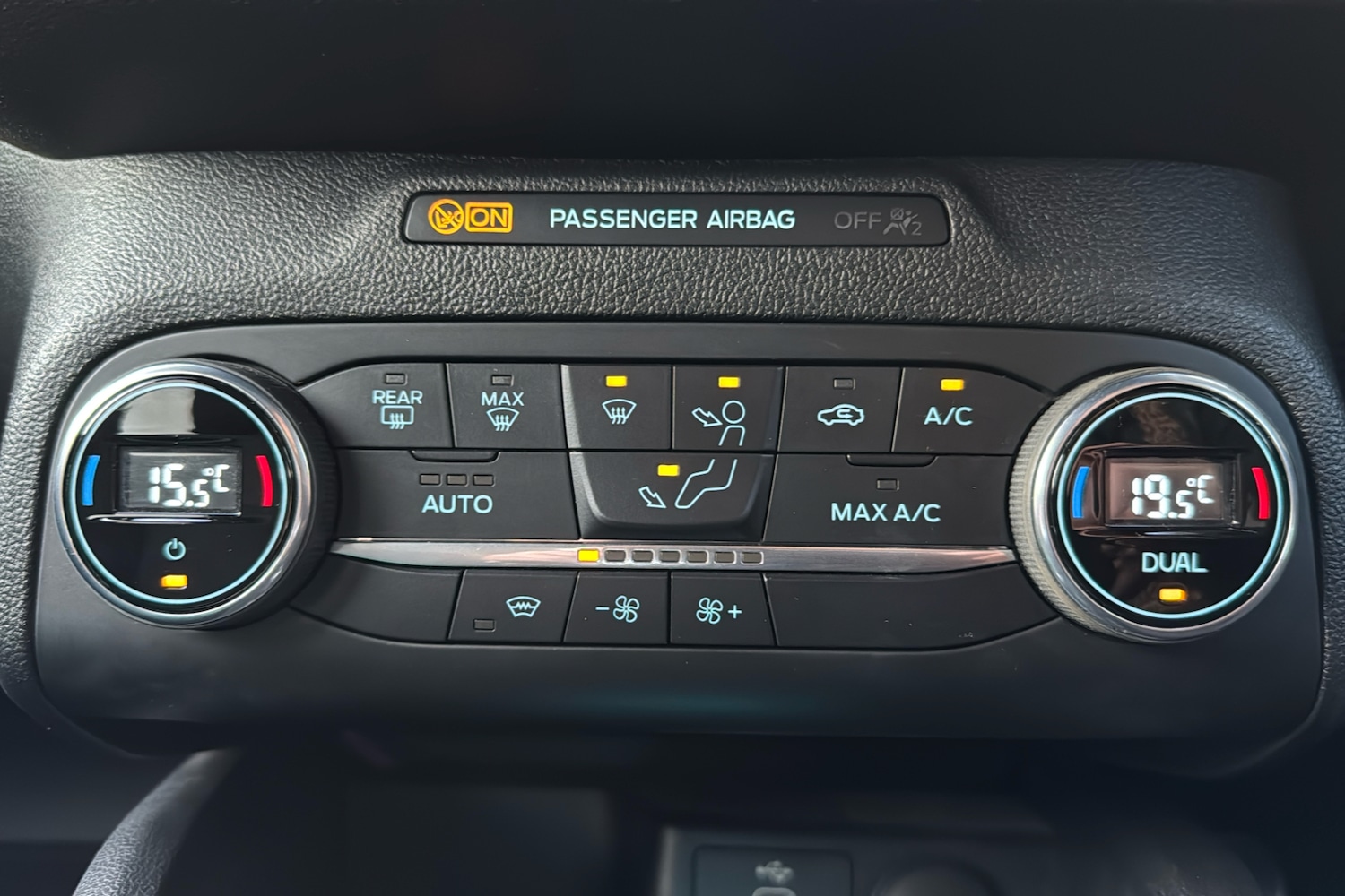 Used Ford Focus 2022 for sale - 76340943: Photo 16