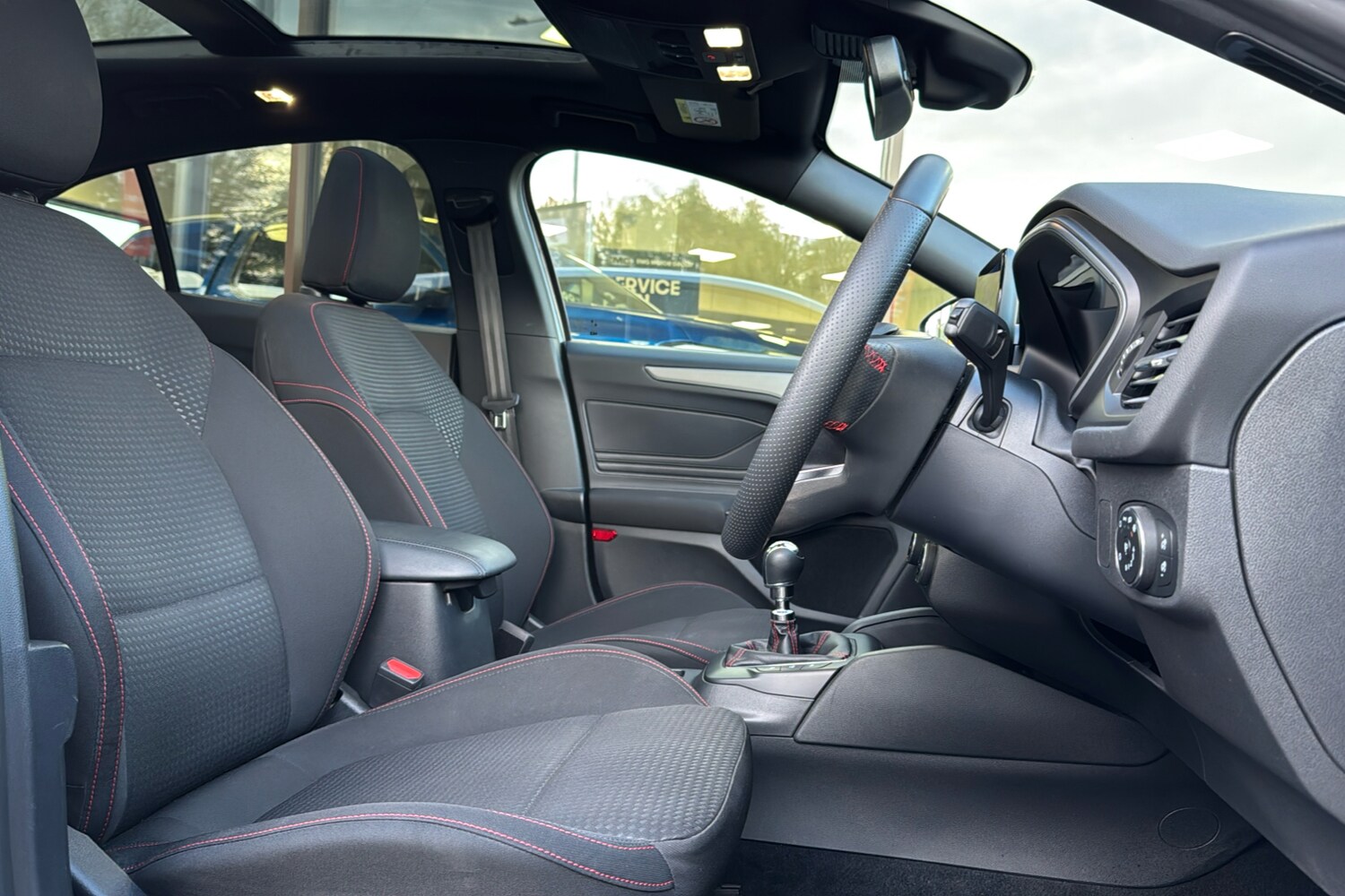 Used Ford Focus 2022 for sale - 76340943: Photo 30