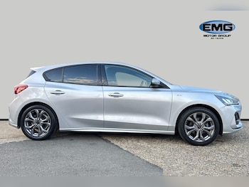 Used Ford Focus 2022 for sale - 76340943: Photo