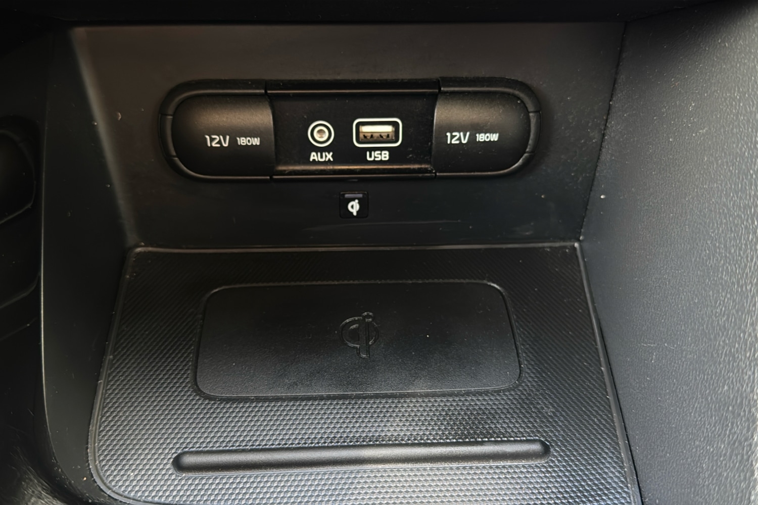 Used Kia Niro 2017 for sale - 76611048: Photo 22