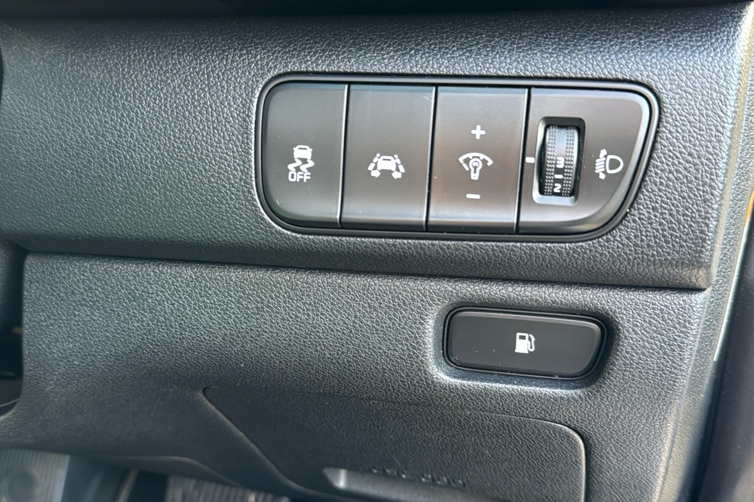 Used Kia Niro 2017 for sale - 76611048: Photo 33