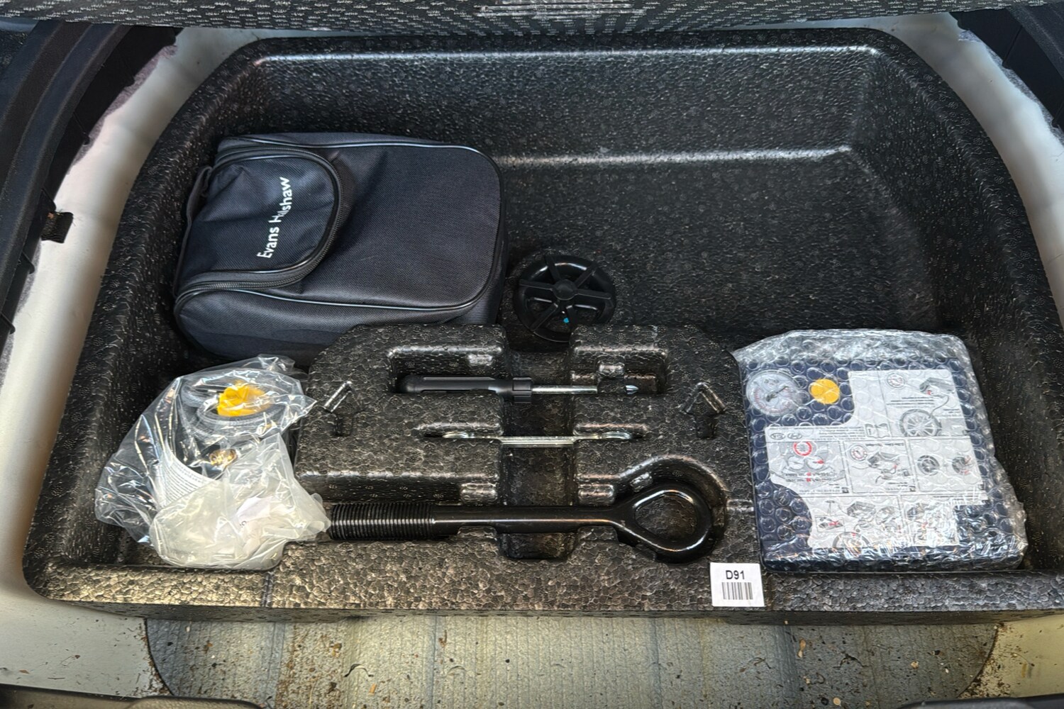 Used Kia Niro 2017 for sale - 76611048: Photo 40