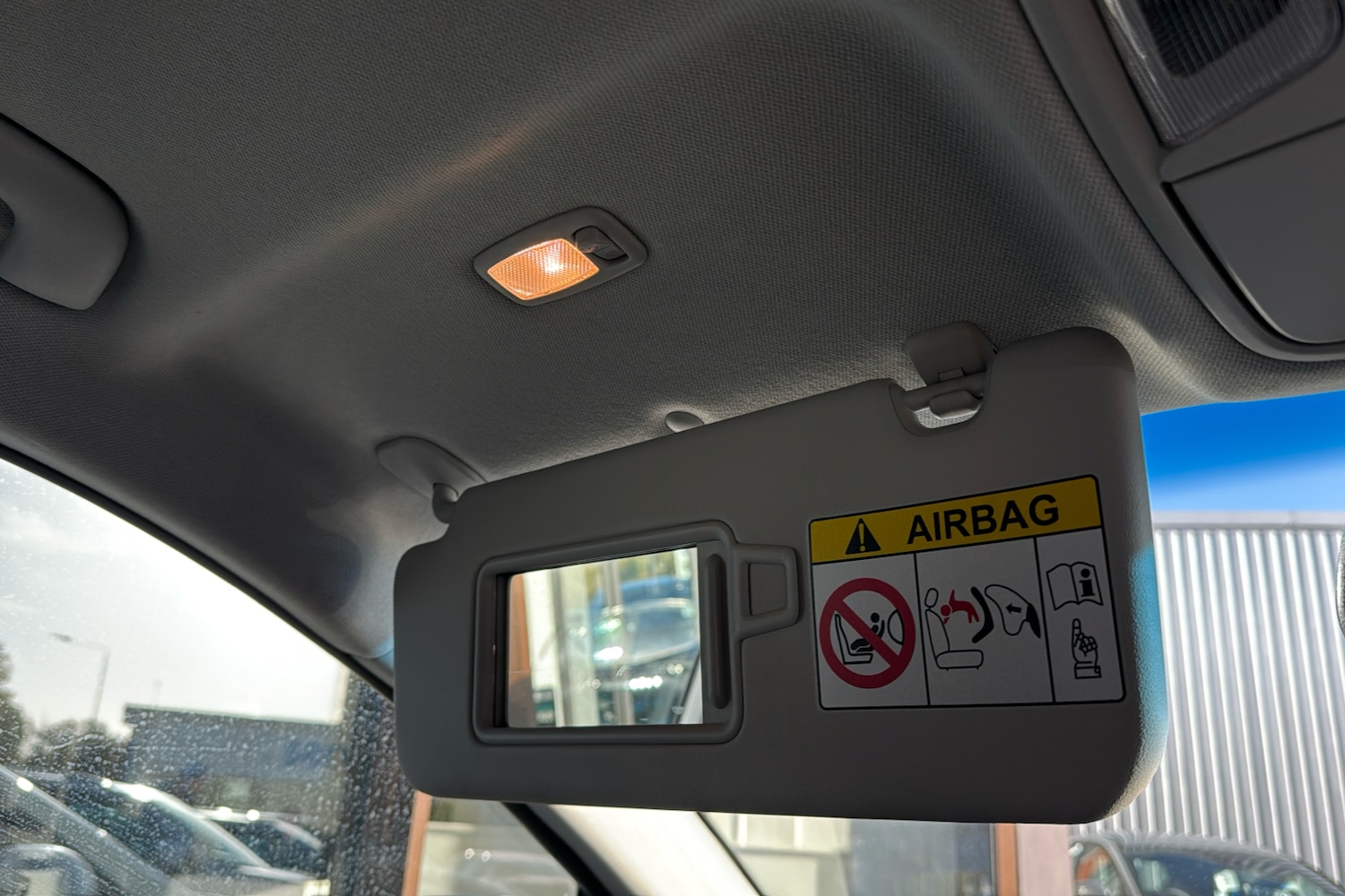 Used Kia Niro 2017 for sale - 76611048: Photo 44