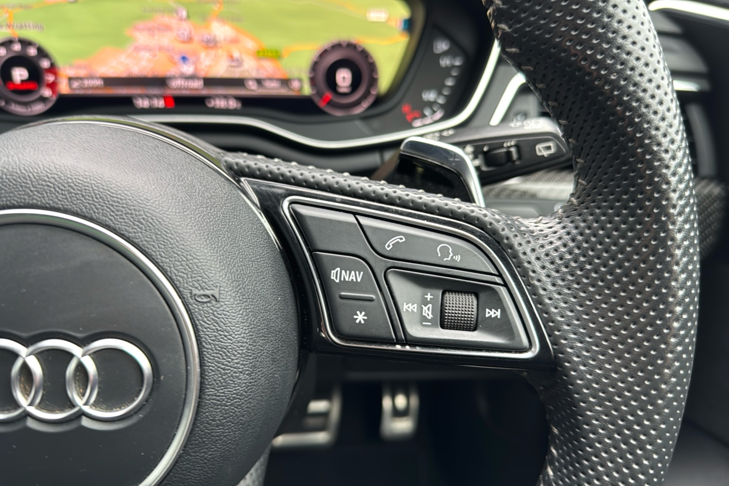 Used Audi RS4 Avant 2018 for sale - 75955357: Photo 18