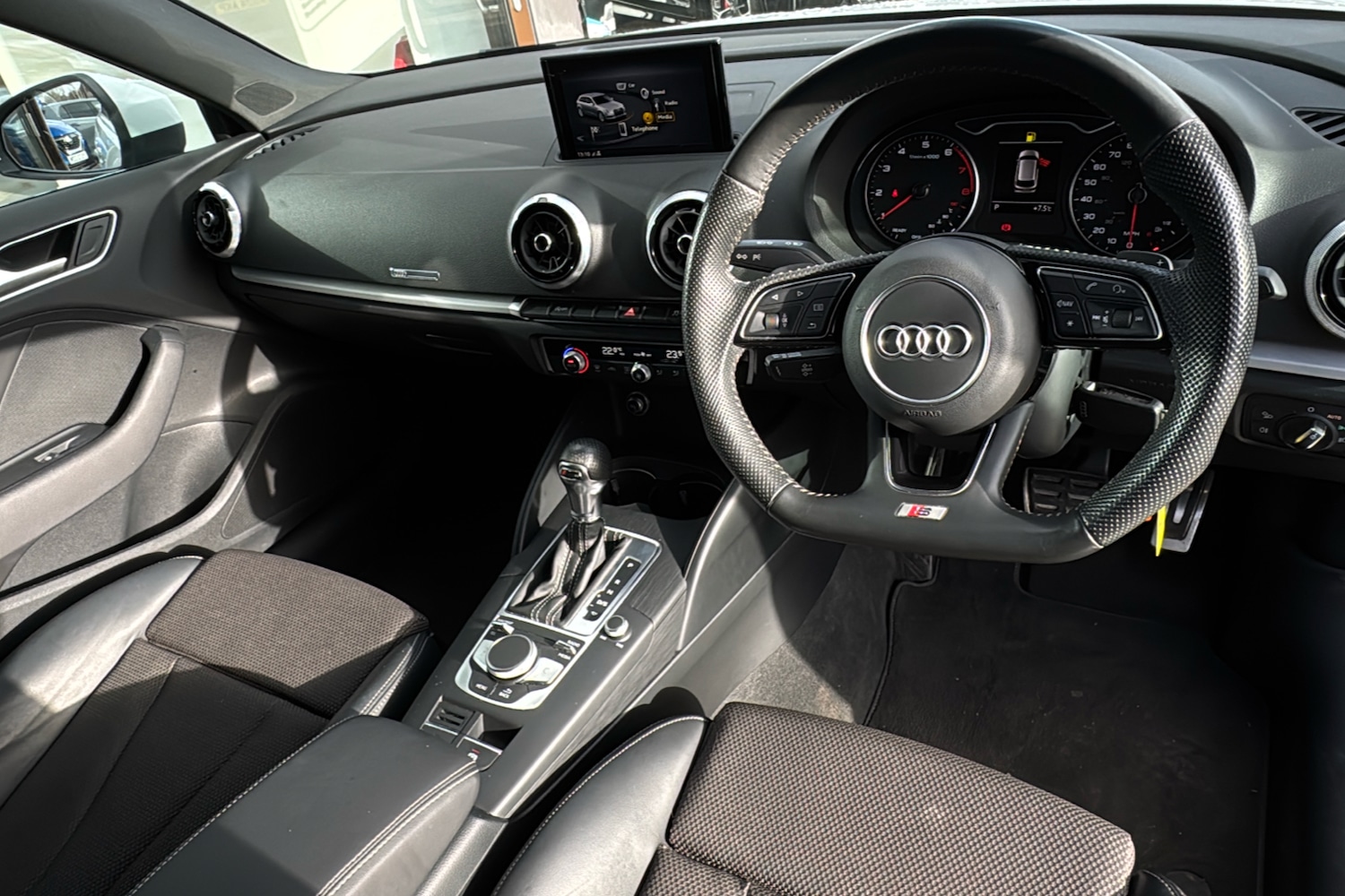 Used Audi A3 2018 for sale - 77164535: Photo 10