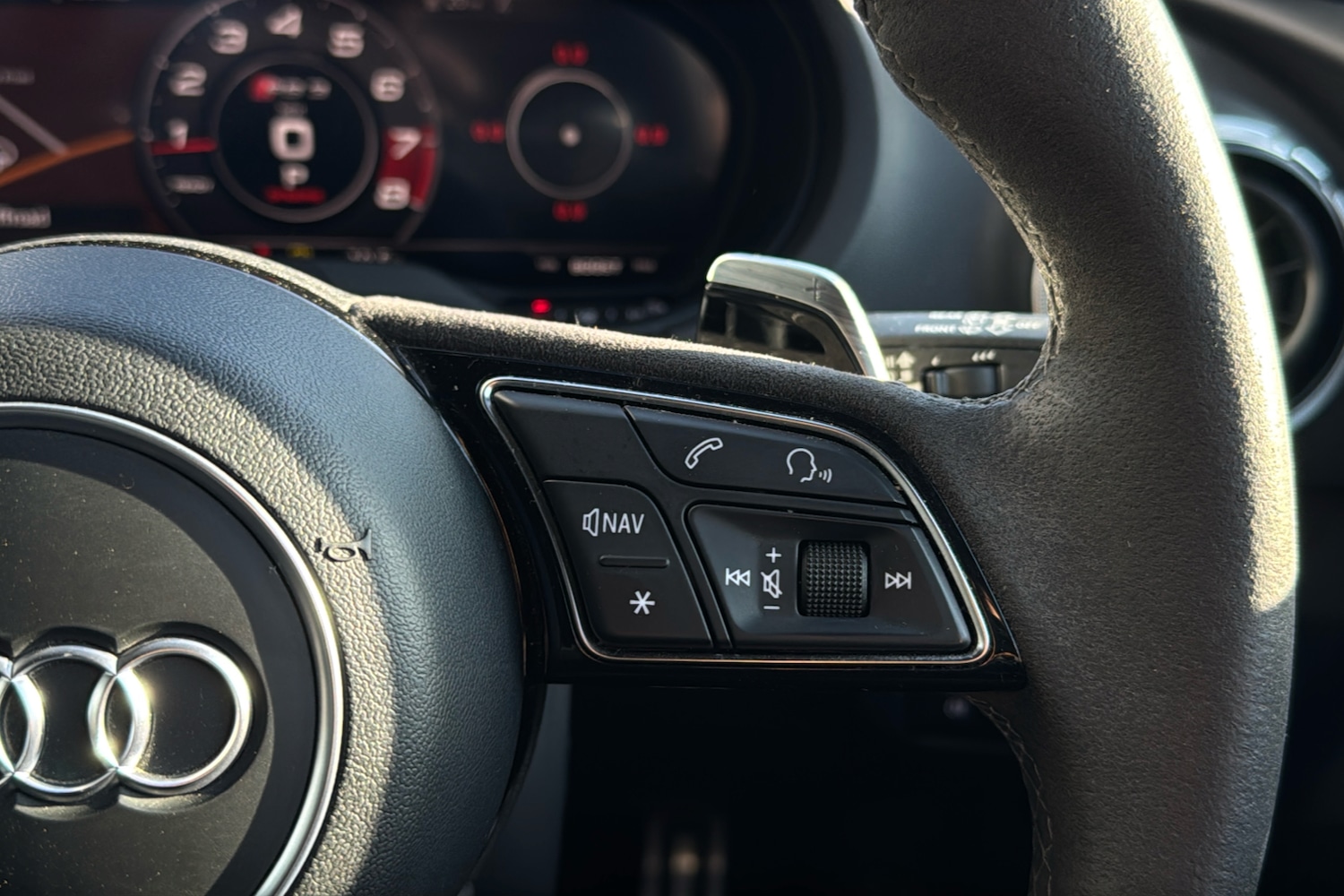 Used Audi RS3 2017 for sale - 76762880: Photo 18