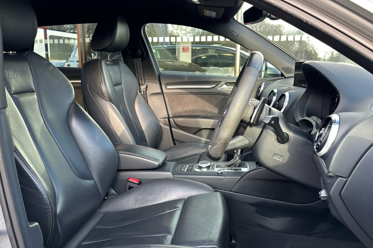 Used Audi RS3 2017 for sale - 76762880: Photo 30