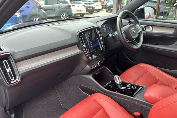 Used Volvo XC40 2021 for sale - 75313345: Photo 11