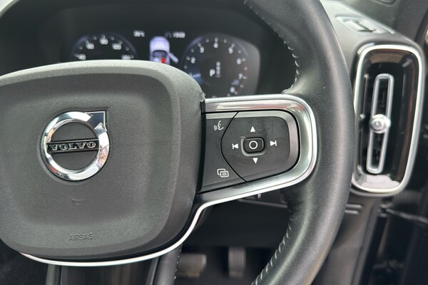 Used Volvo XC40 2021 for sale - 75313345: Photo 18
