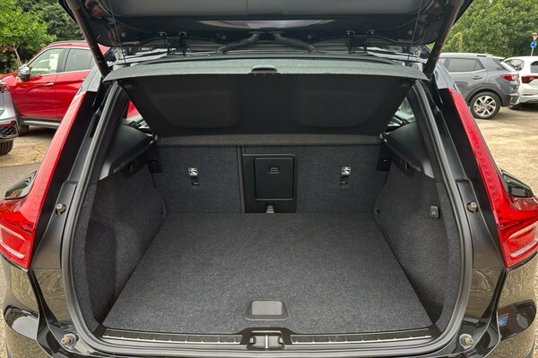 Used Volvo XC40 2021 for sale - 75313345: Photo 19