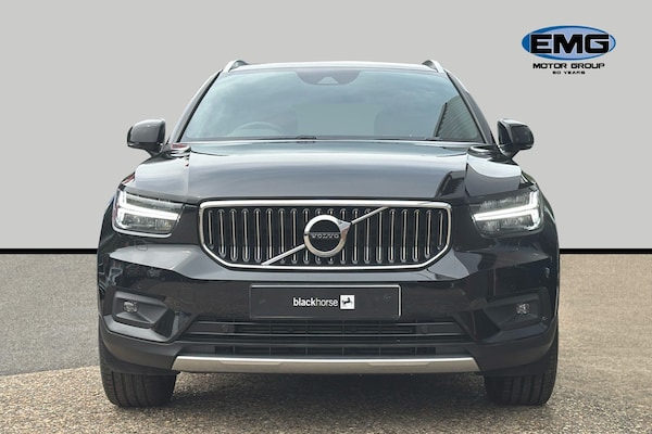 Used Volvo XC40 2021 for sale - 75313345: Photo 2