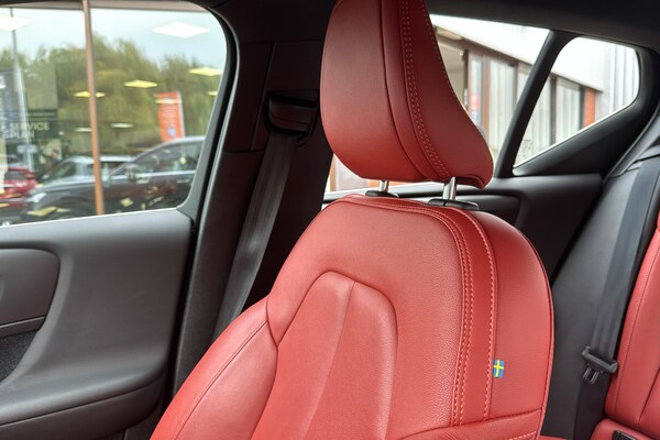 Used Volvo XC40 2021 for sale - 75313345: Photo 48