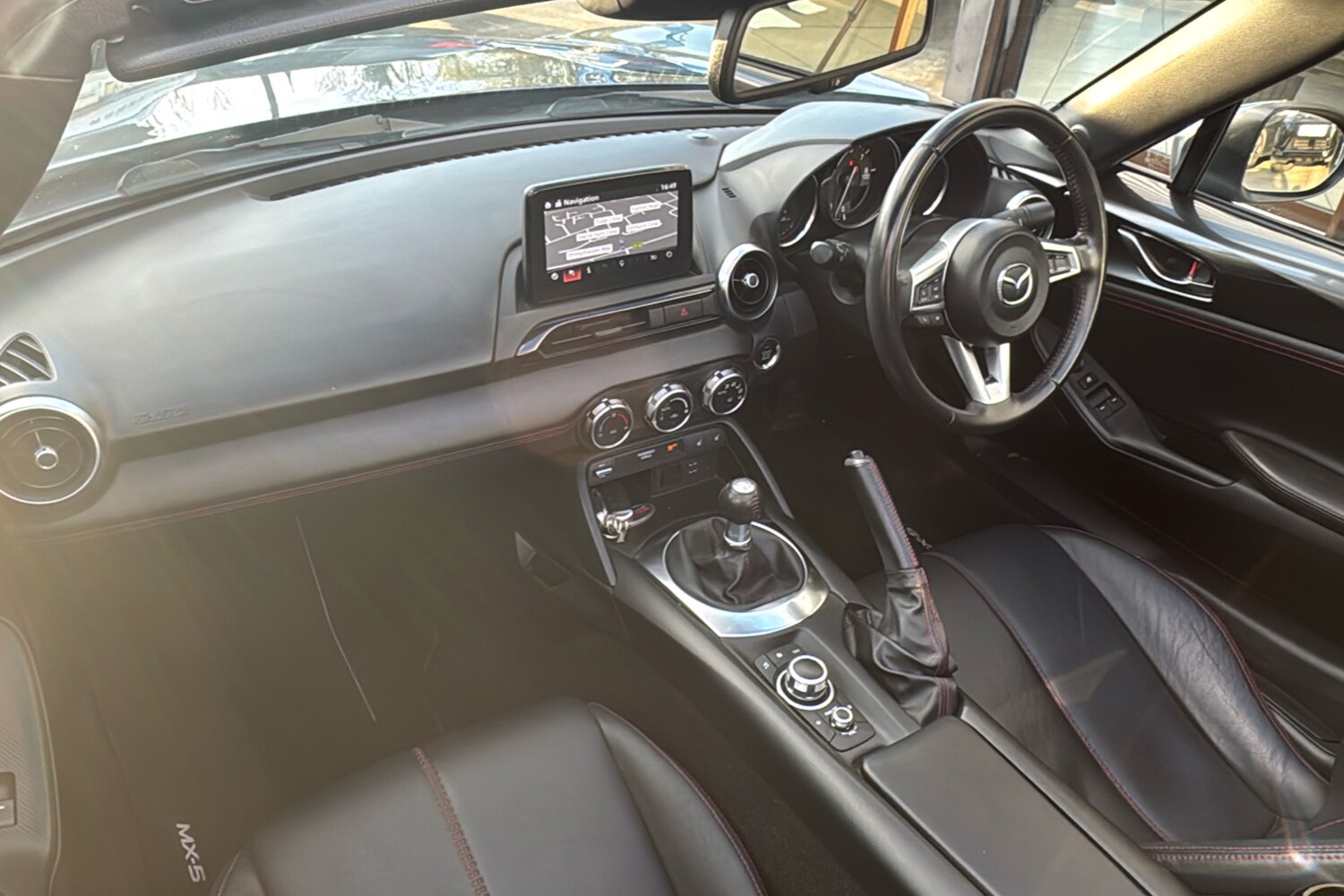 Used Mazda MX-5 2018 for sale - 77842670: Photo 11