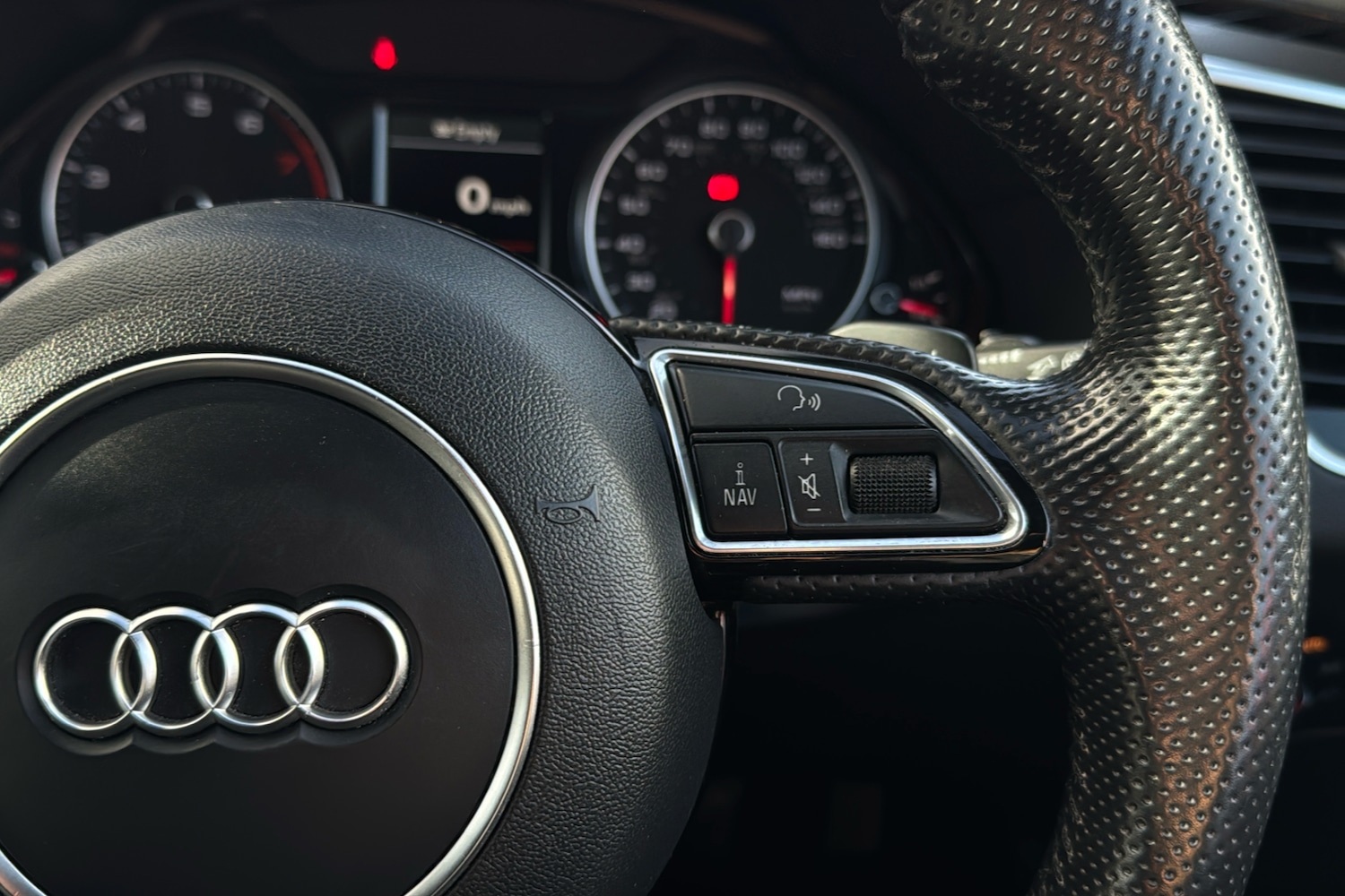 Used Audi Q5 for sale - 76588102: Photo 18