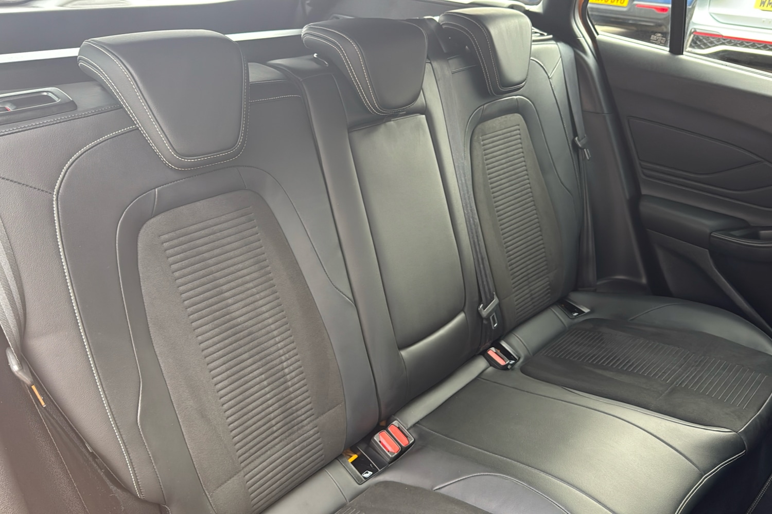 Used Ford Focus 2020 for sale - 76340930: Photo 12