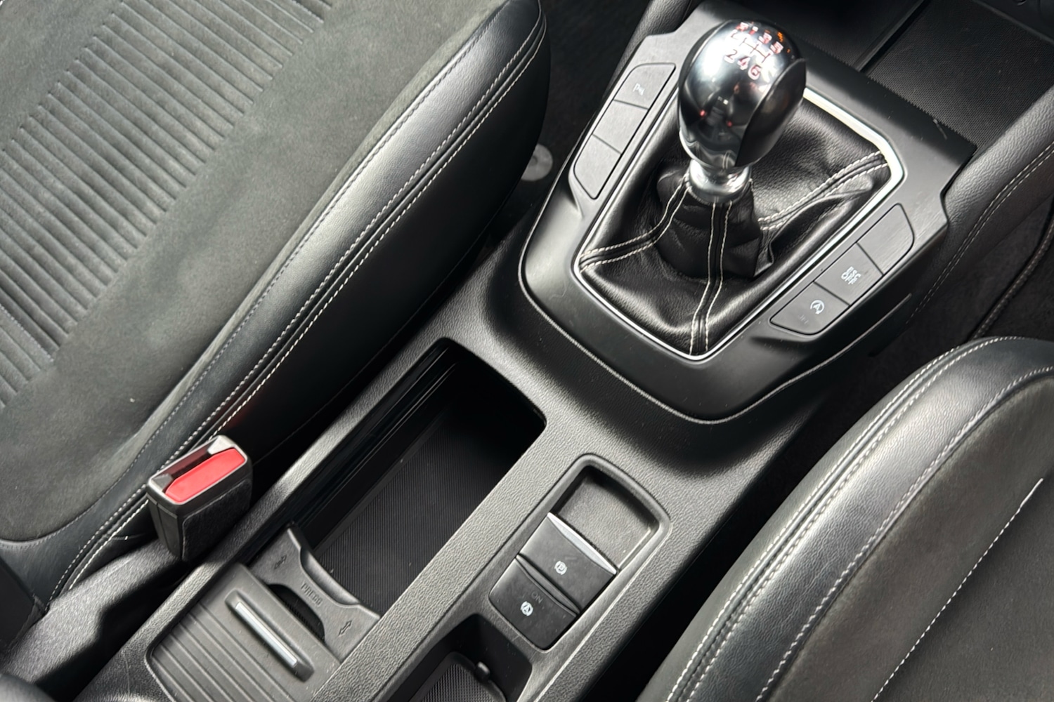 Used Ford Focus 2020 for sale - 76340930: Photo 13
