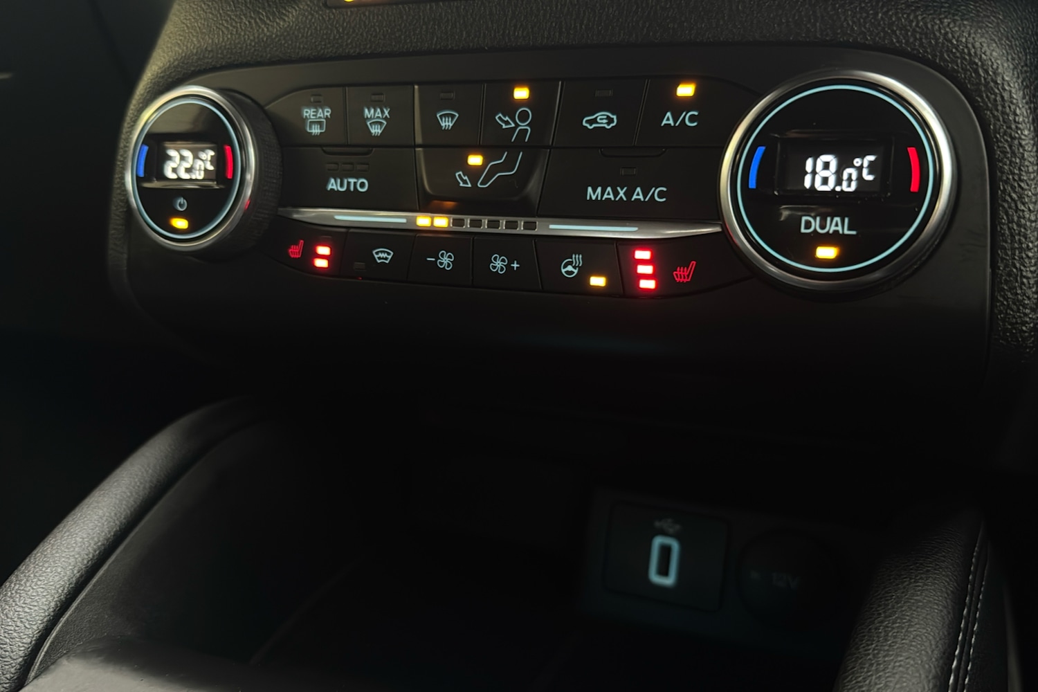 Used Ford Focus 2020 for sale - 76340930: Photo 23