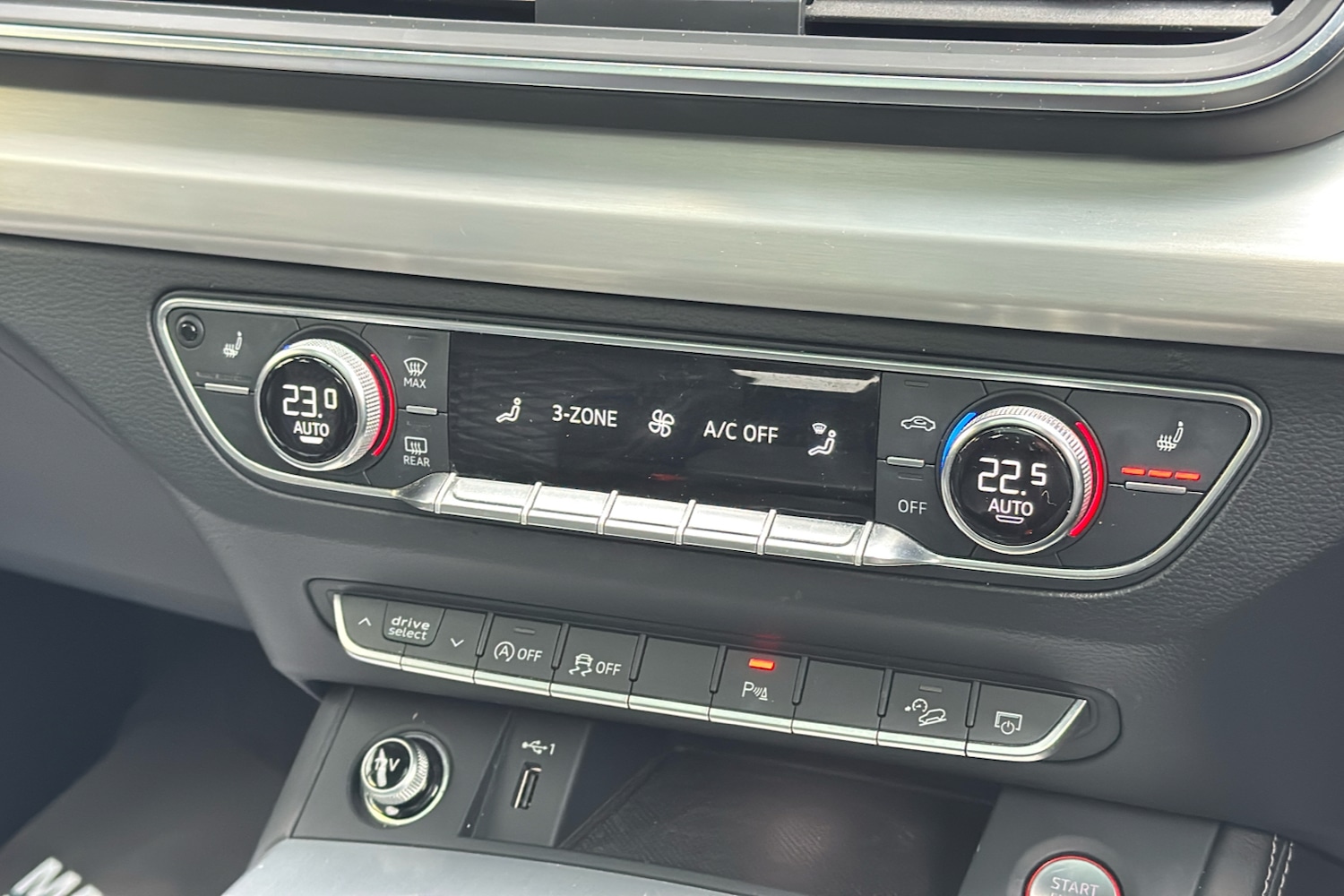 Used Audi SQ5 2018 for sale - 76248906: Photo 16