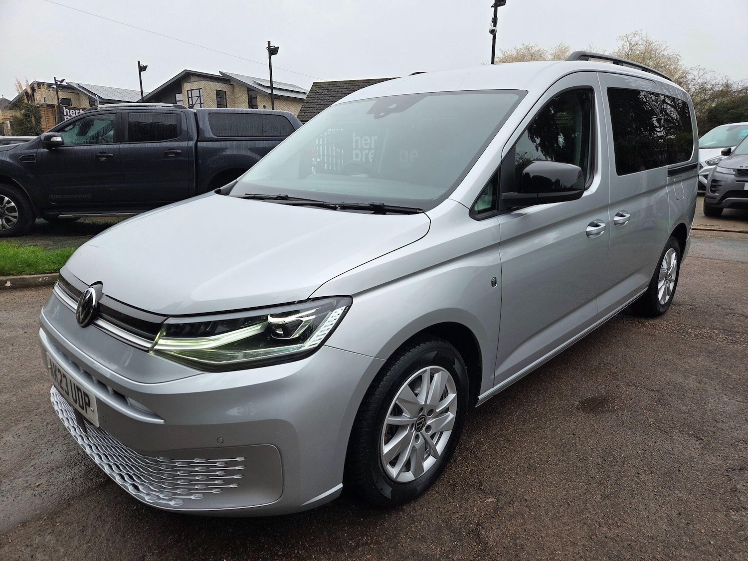 Used Volkswagen Caddy Maxi 2023 for sale - 77737787: Photo 12