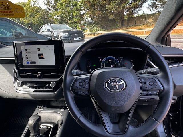 Used Toyota Corolla for sale - 76735388: Photo 2