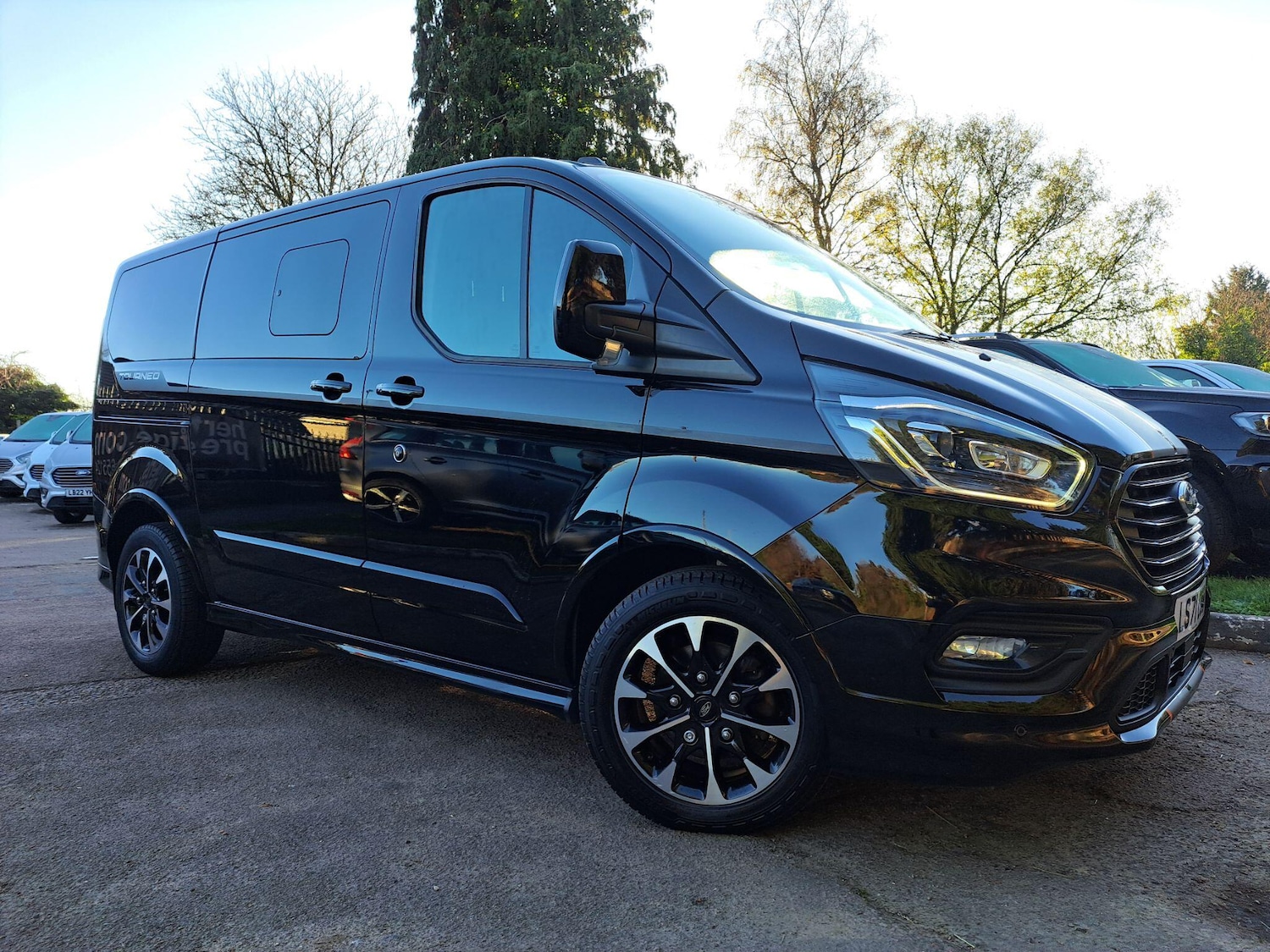 Used Ford Tourneo Custom 2021 for sale - 76735350: Photo 1