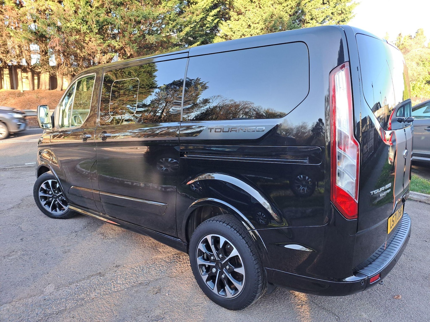 Used Ford Tourneo Custom 2021 for sale - 76735350: Photo 8