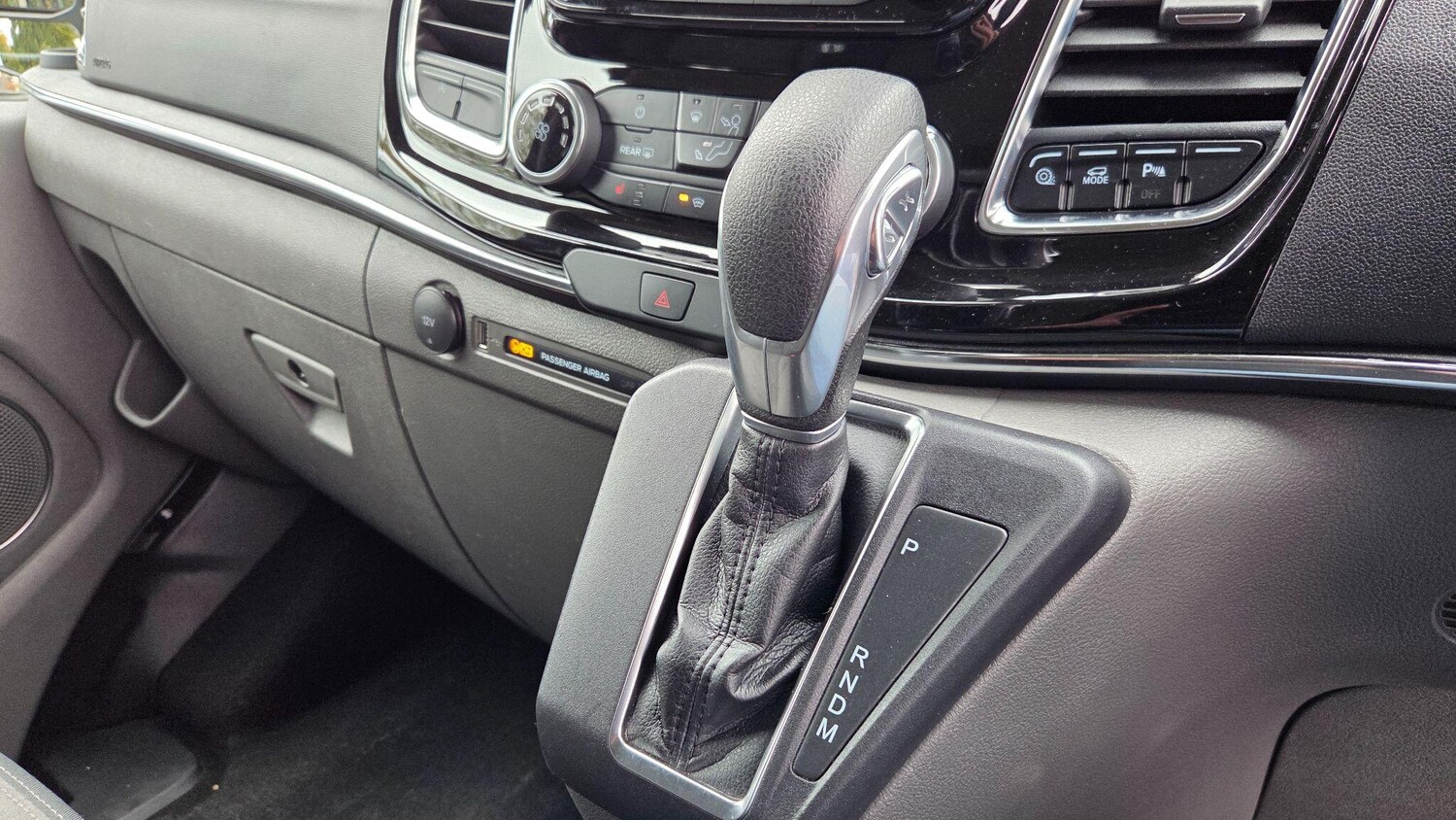 Used Ford Tourneo Custom 2022 for sale - 76765248: Photo 8