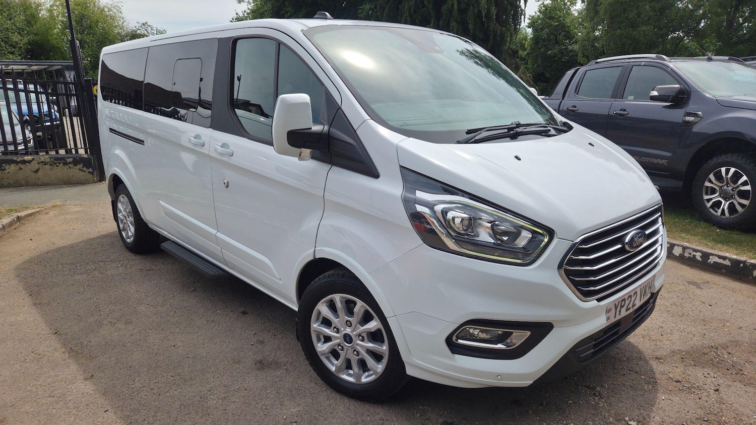 Used Ford Tourneo Custom 2022 for sale - 76781157: Photo 1