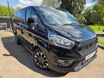 Used Ford Tourneo Custom 2019 for sale - 78361660: Photo