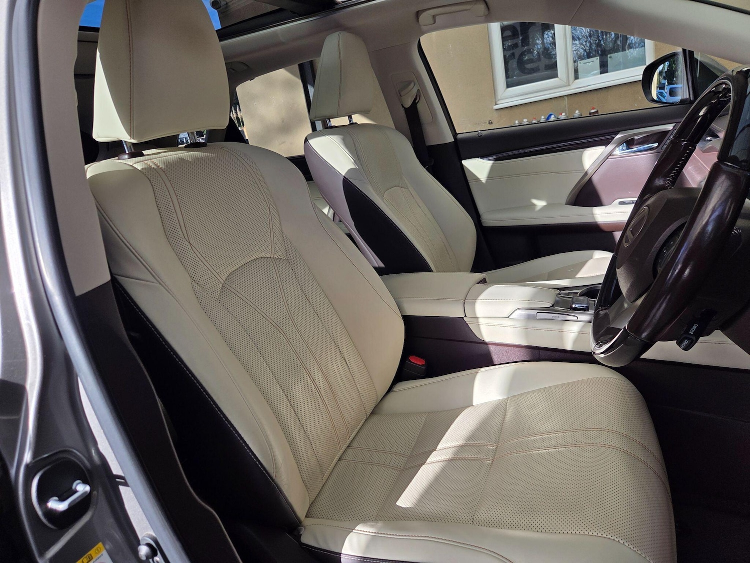 Used Lexus RX 2017 for sale - 76781210: Photo 10