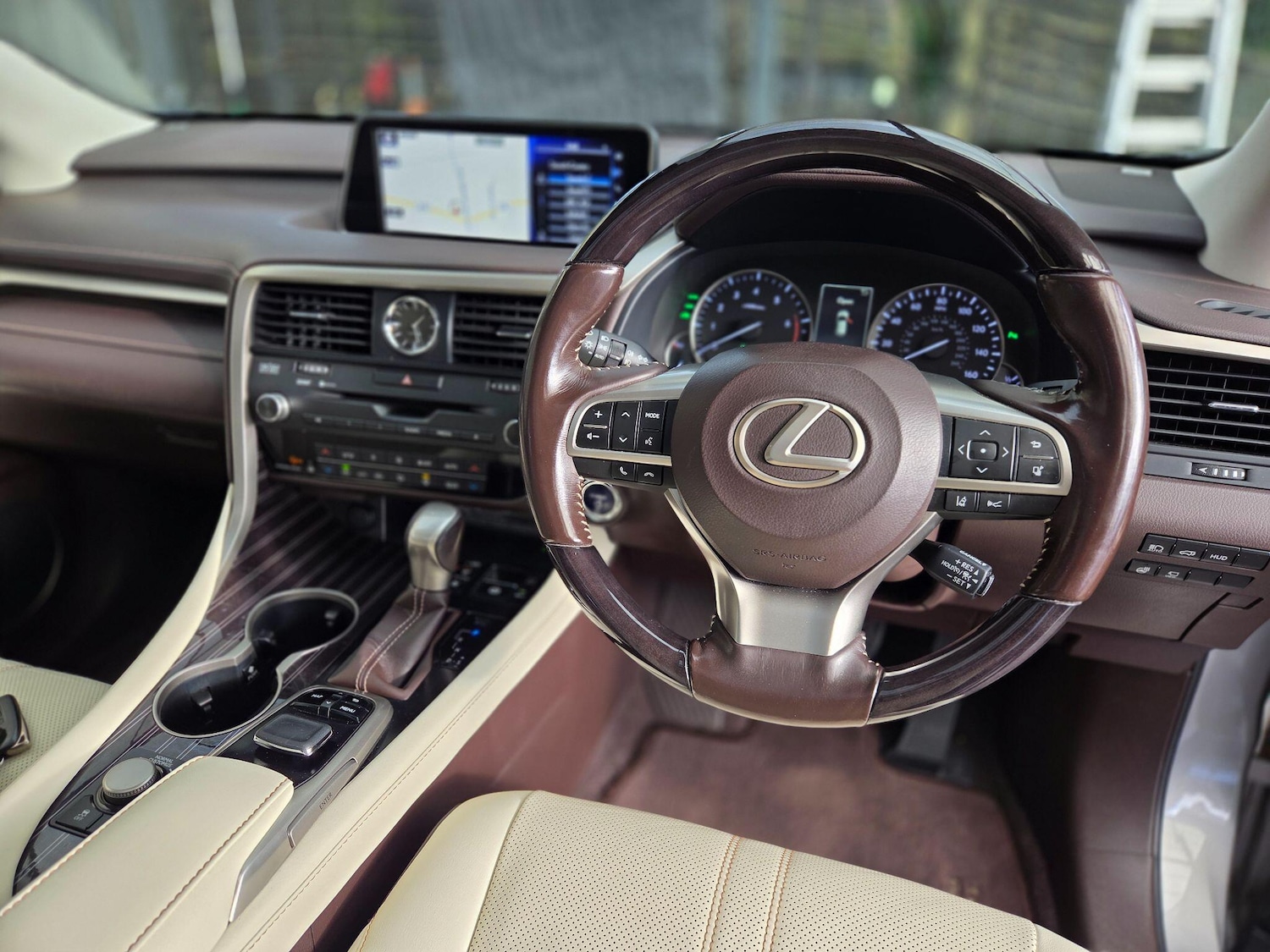 Used Lexus RX 2017 for sale - 76781210: Photo 2