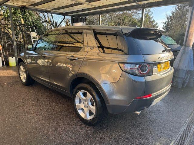 Used Land Rover Discovery Sport 2017 for sale - 76913111: Photo 7