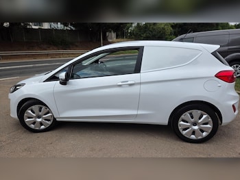 Used Ford Fiesta 2020 for sale - 78363834: Photo