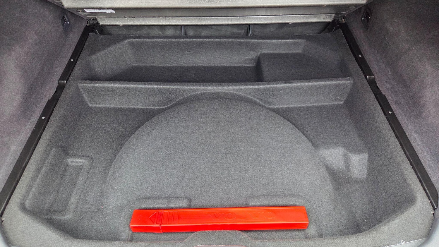 Used Volvo XC60 for sale - 76735088: Photo 33