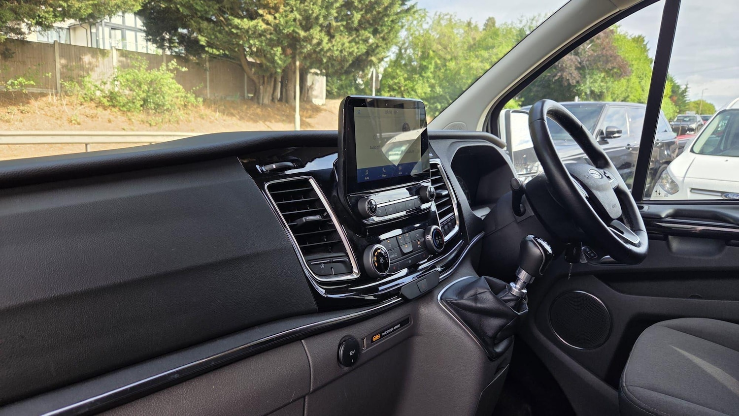 Used Ford Tourneo Custom for sale - 76735394: Photo 17