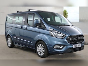 Used Ford Tourneo Custom 2019 for sale - 78998864: Photo