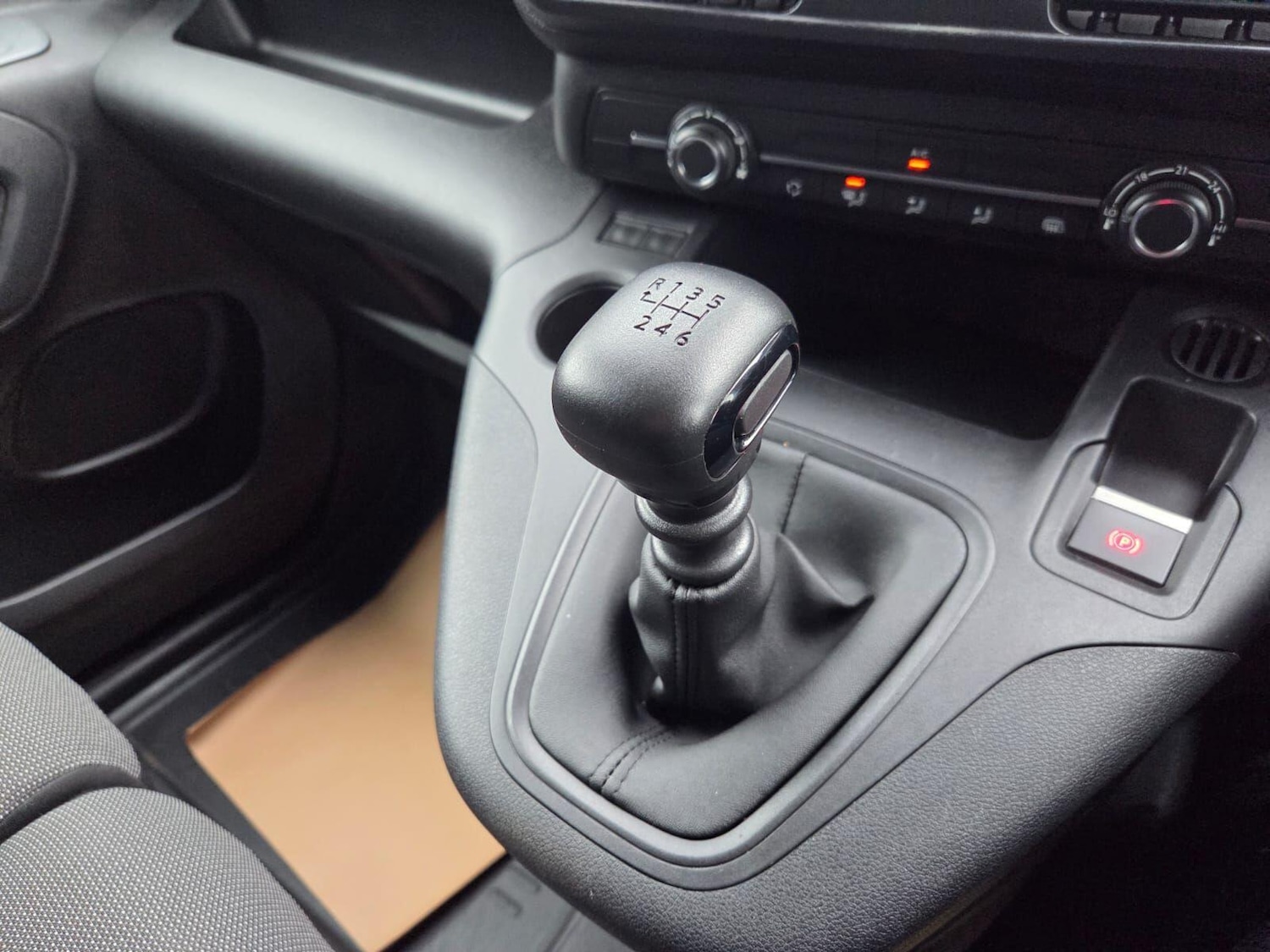 Used Peugeot Partner for sale - 76735214: Photo 38