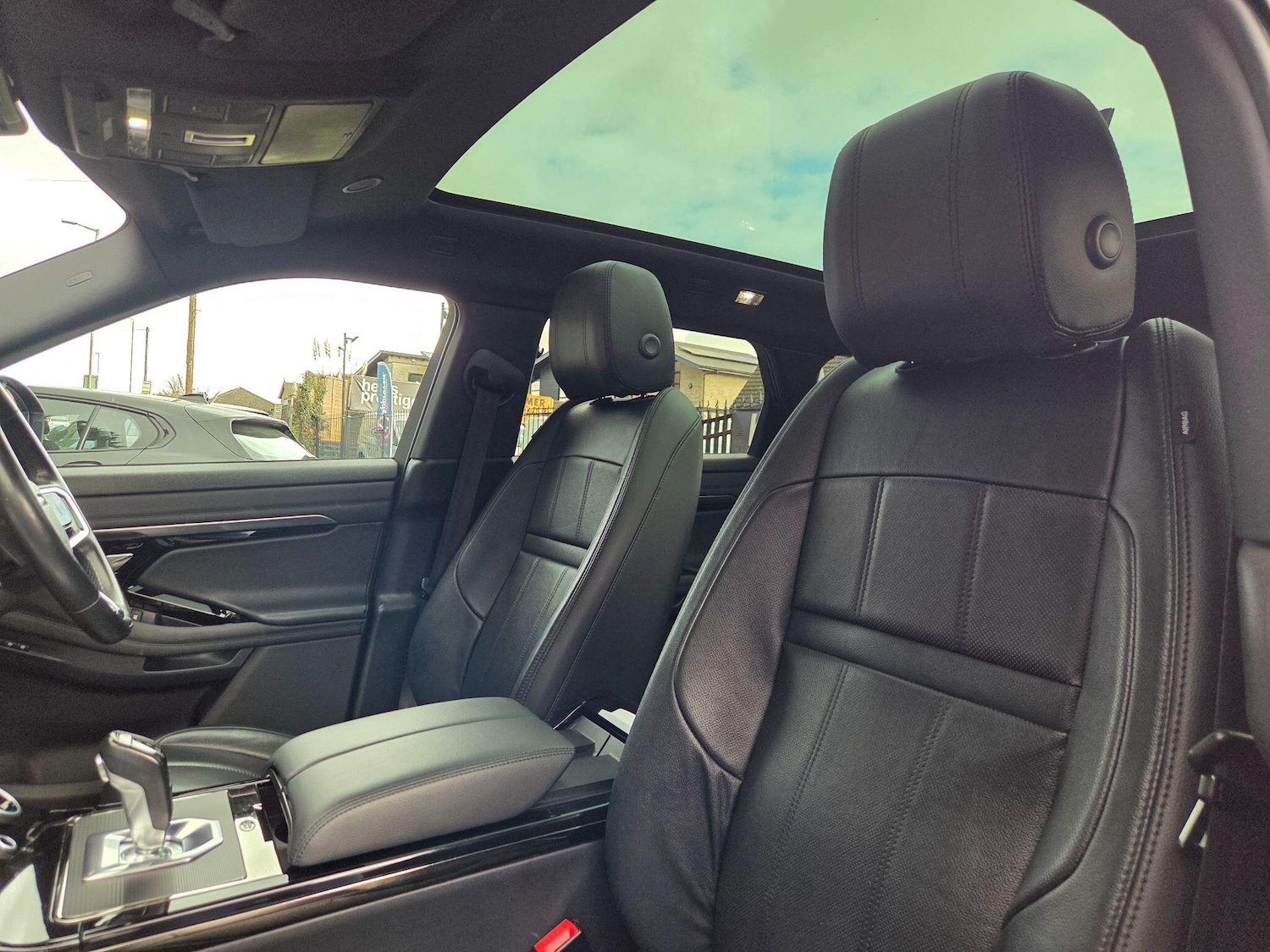 Used Land Rover Range Rover Evoque 2021 for sale - 77396372: Photo 39