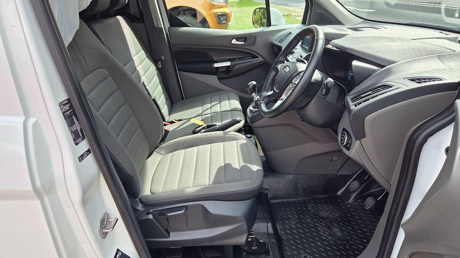 Used Ford Transit Connect 2021 for sale - 76781920: Photo 2