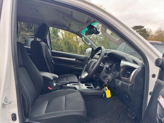 Used Toyota Hilux 2020 for sale - 76735260: Photo 20
