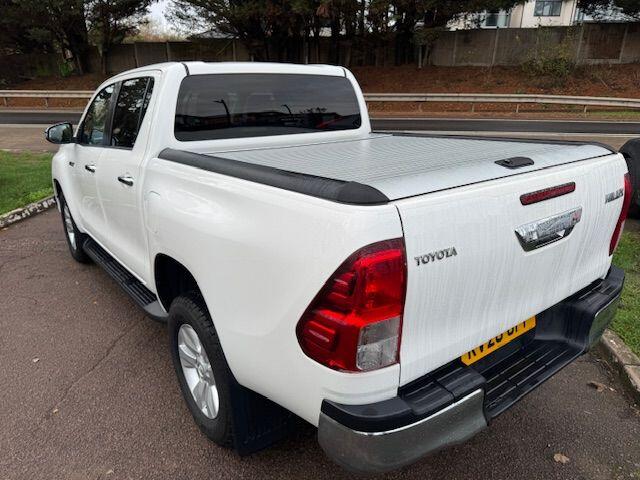 Used Toyota Hilux 2020 for sale - 76735260: Photo 49