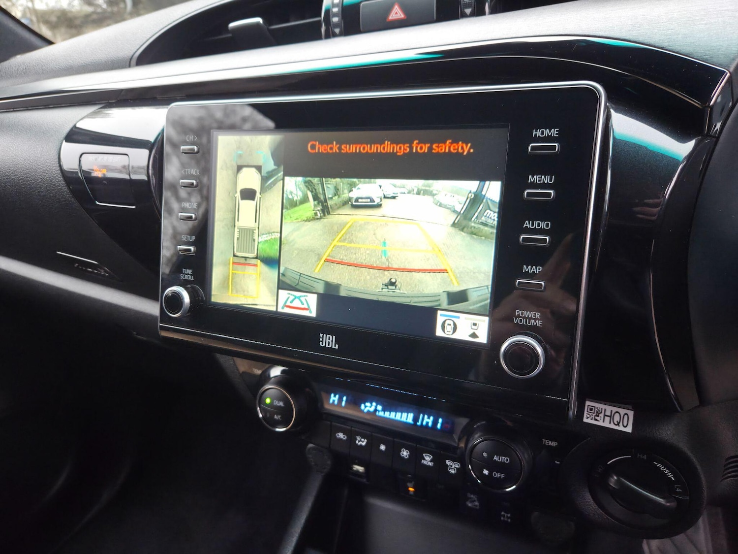 Used Toyota Hilux 2022 for sale - 77091193: Photo 17