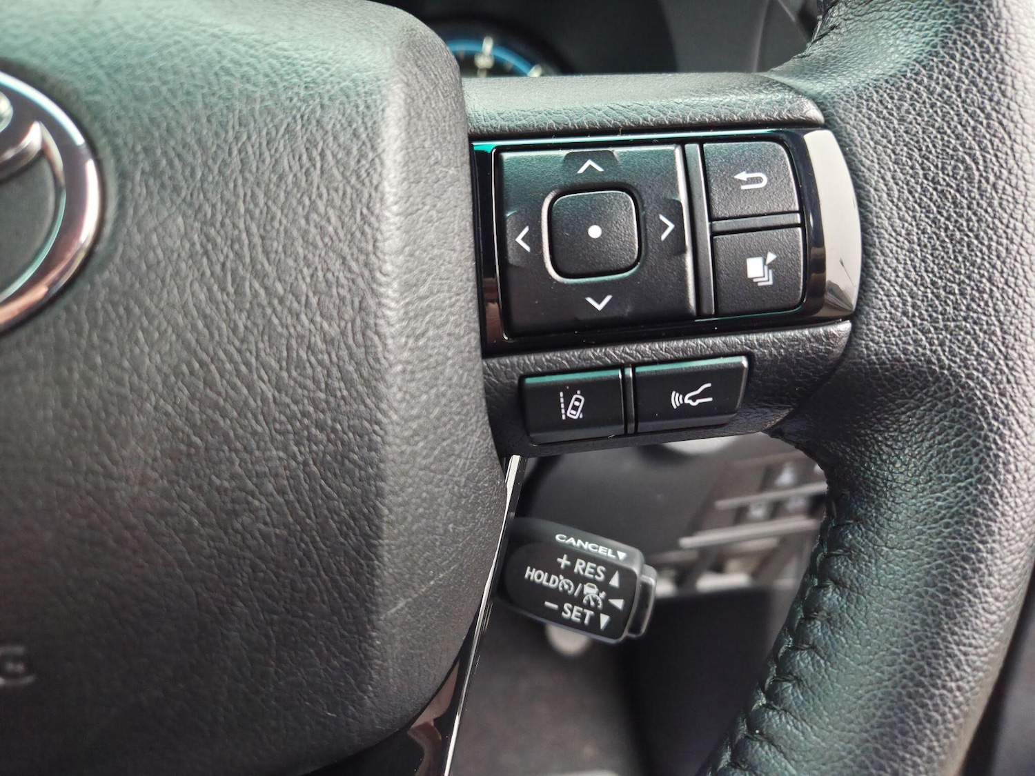 Used Toyota Hilux 2022 for sale - 77091193: Photo 19