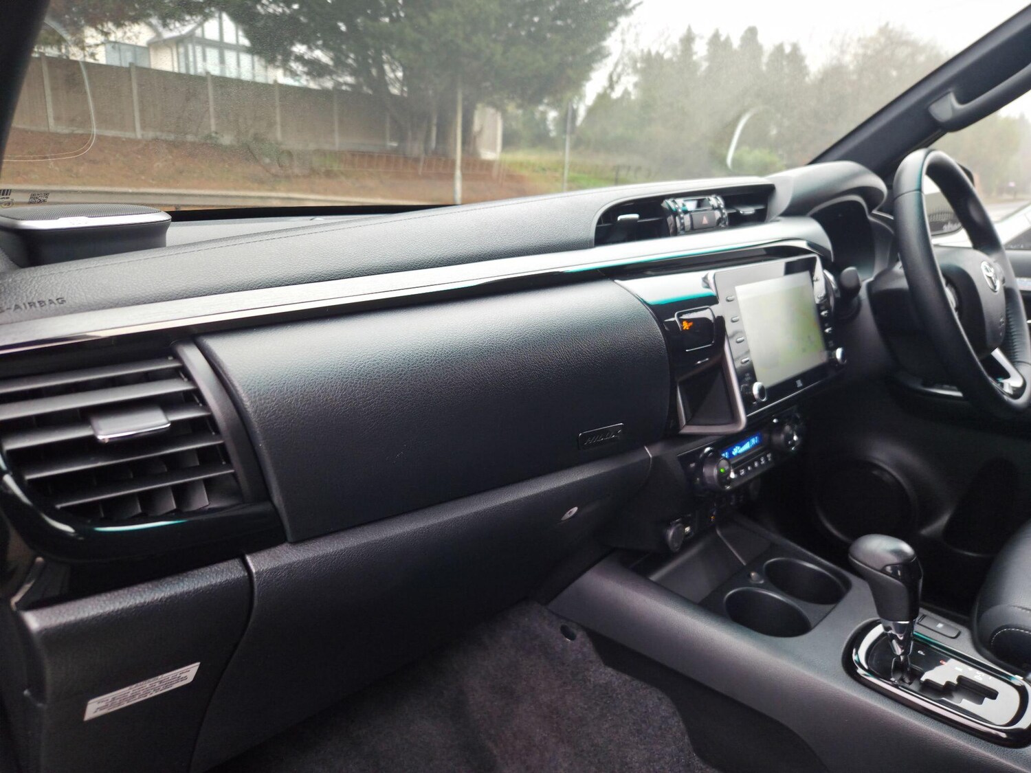 Used Toyota Hilux 2022 for sale - 77091193: Photo 24