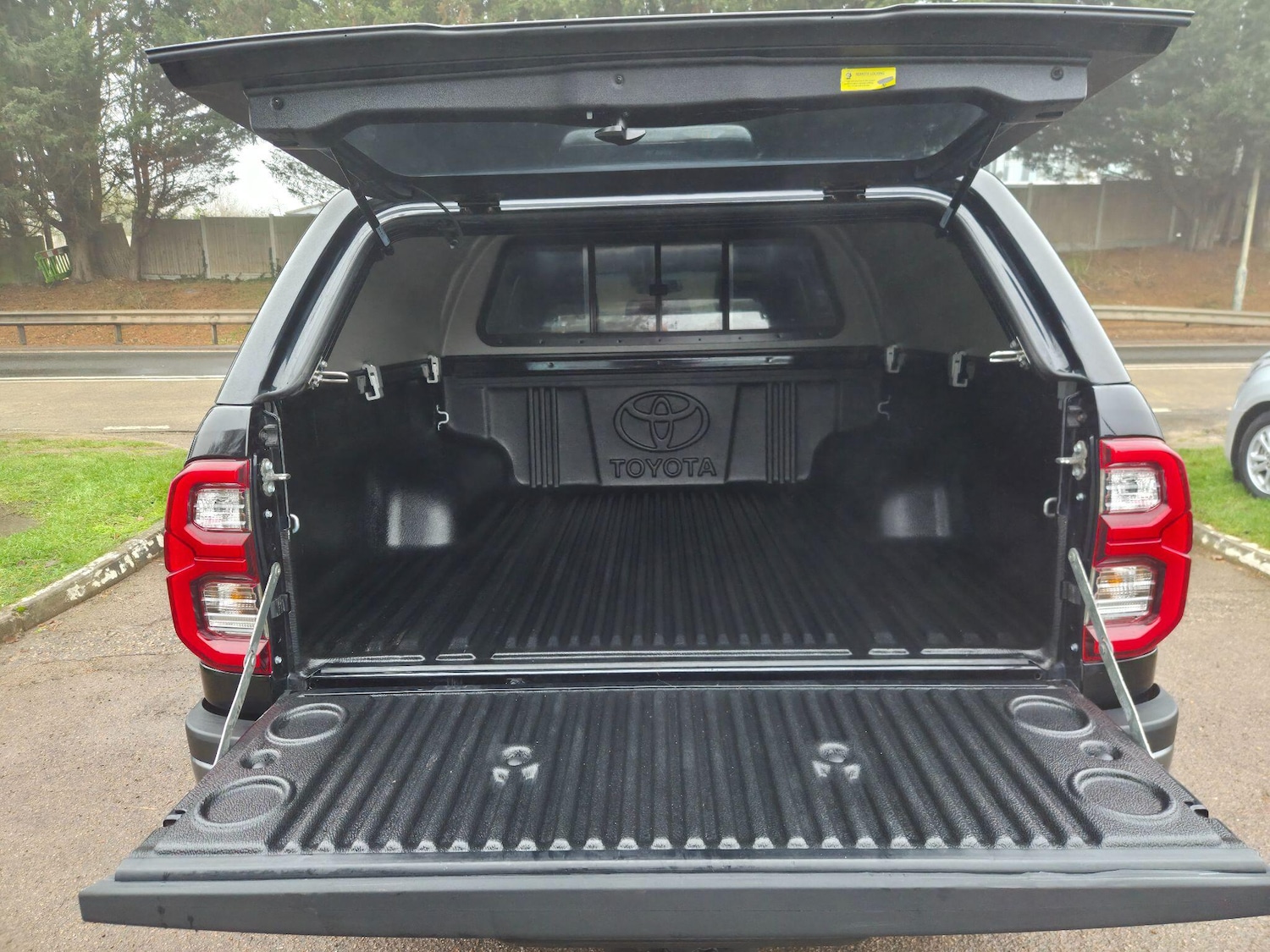 Used Toyota Hilux 2022 for sale - 77091193: Photo 27