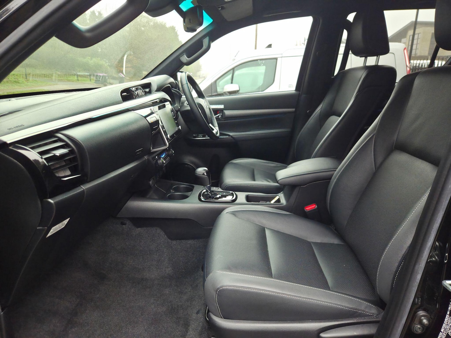 Used Toyota Hilux 2022 for sale - 77091193: Photo 9