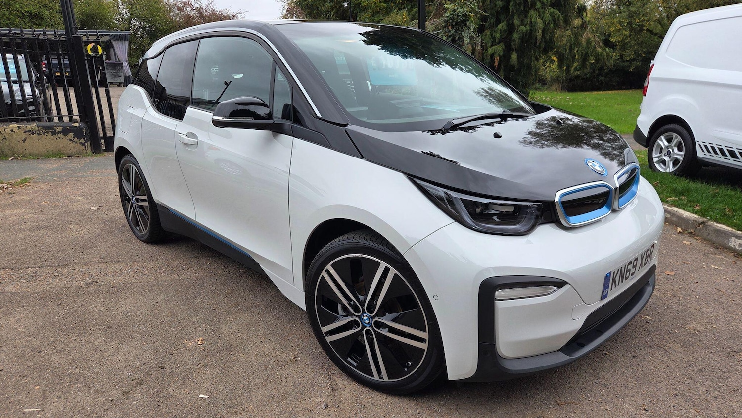 Used BMW i3 for sale - 76735265: Photo 1