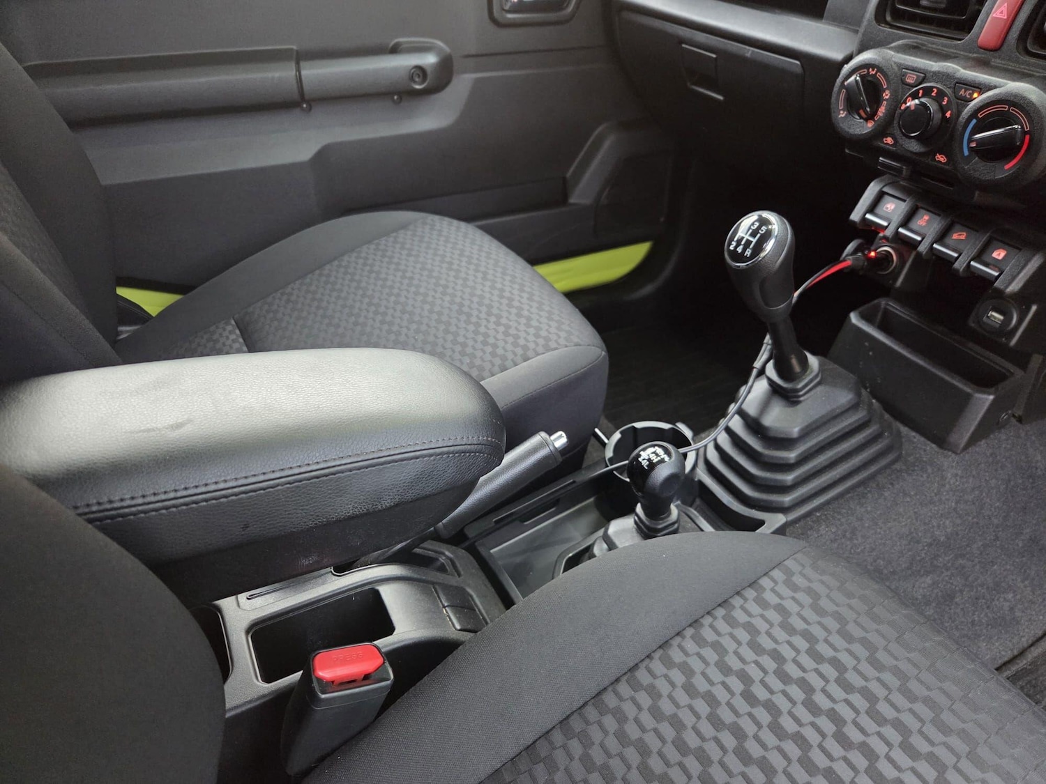 Used Suzuki Jimny 2021 for sale - 77163197: Photo 10