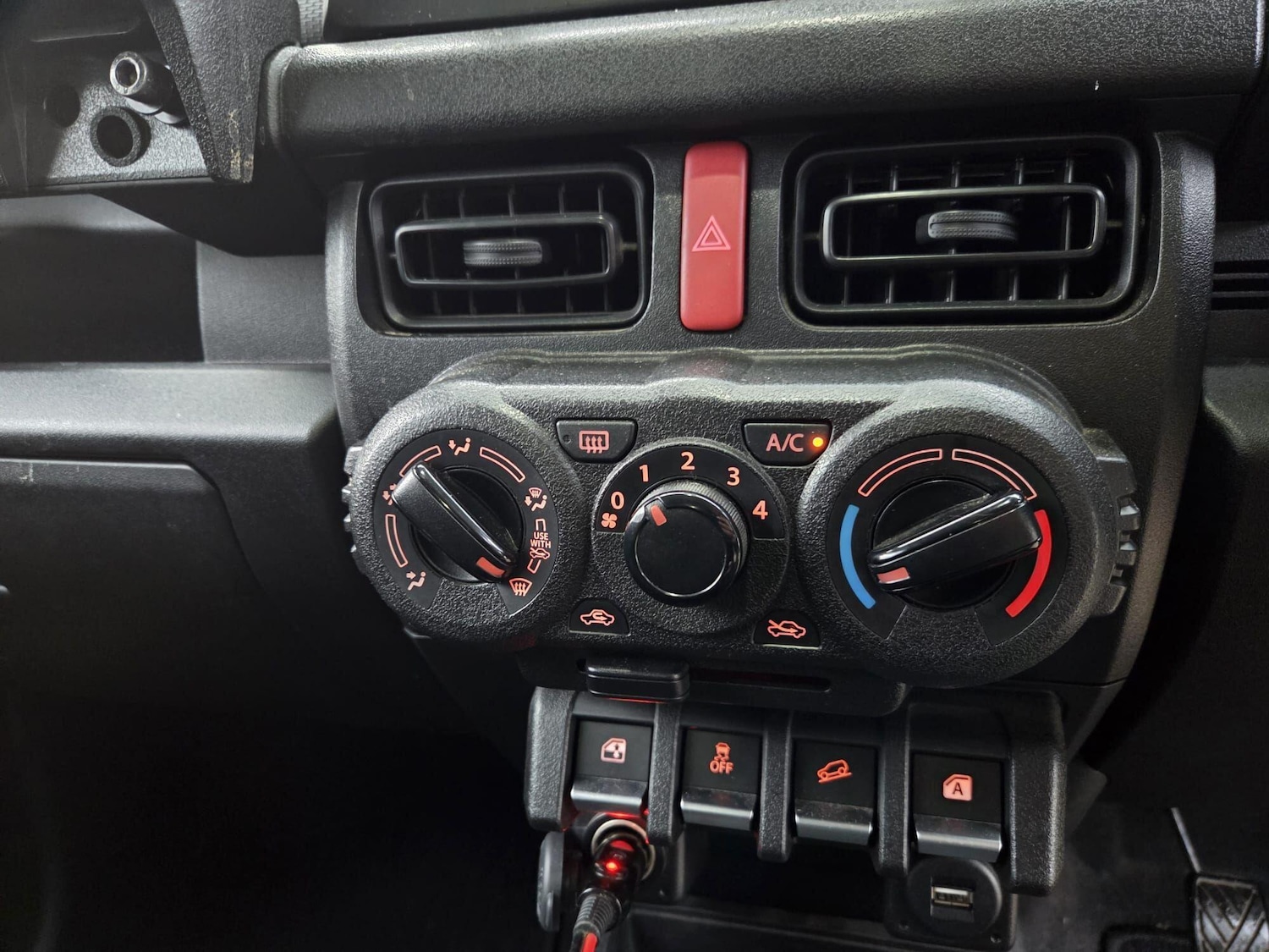 Used Suzuki Jimny 2021 for sale - 77163197: Photo 18